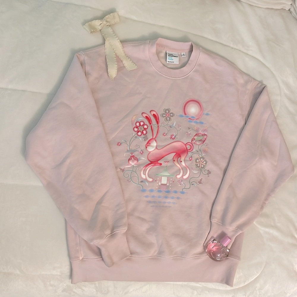 Aritzia TNA Oversized Lunar New Year 2022 Crewneck